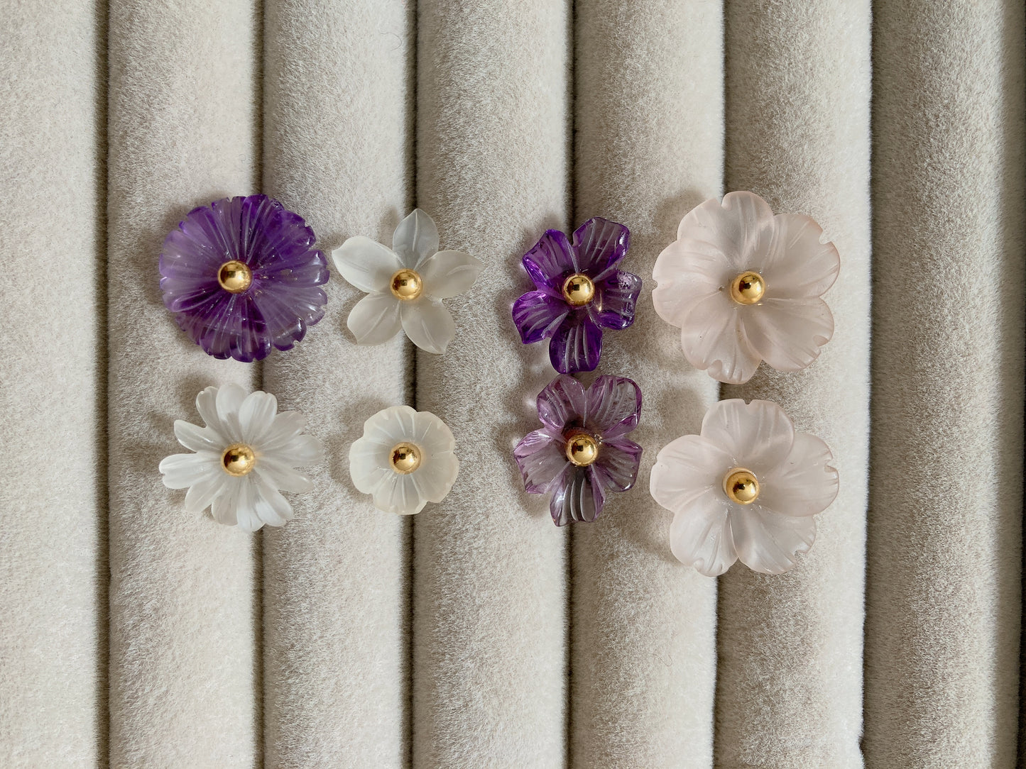 エシカルジュエリーブランドジュエリーワンダーラストエシカルアメジストフラワーカーヴィングピアス