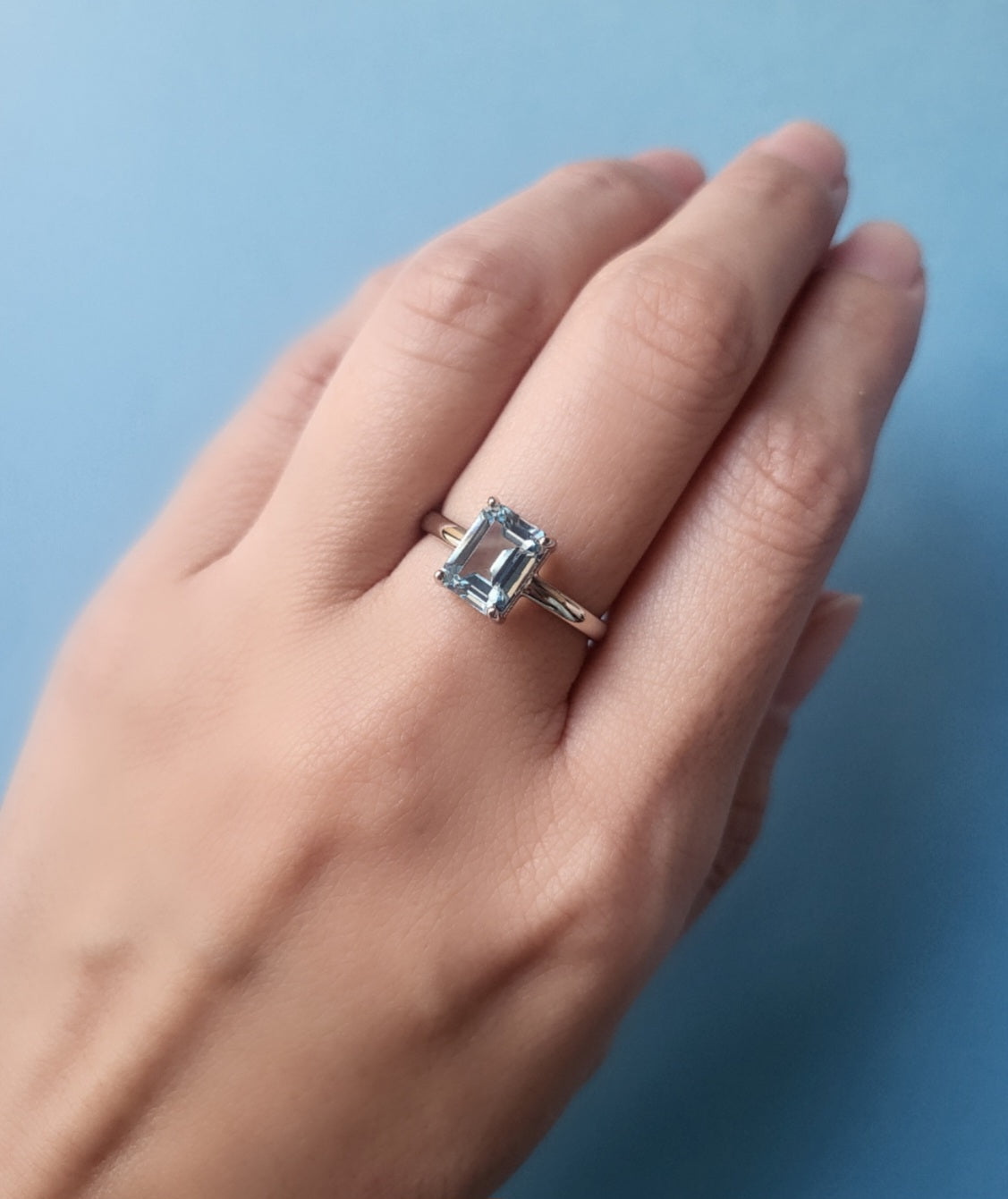 エシカルアクアマリンエメラルドカットリング（Pt）