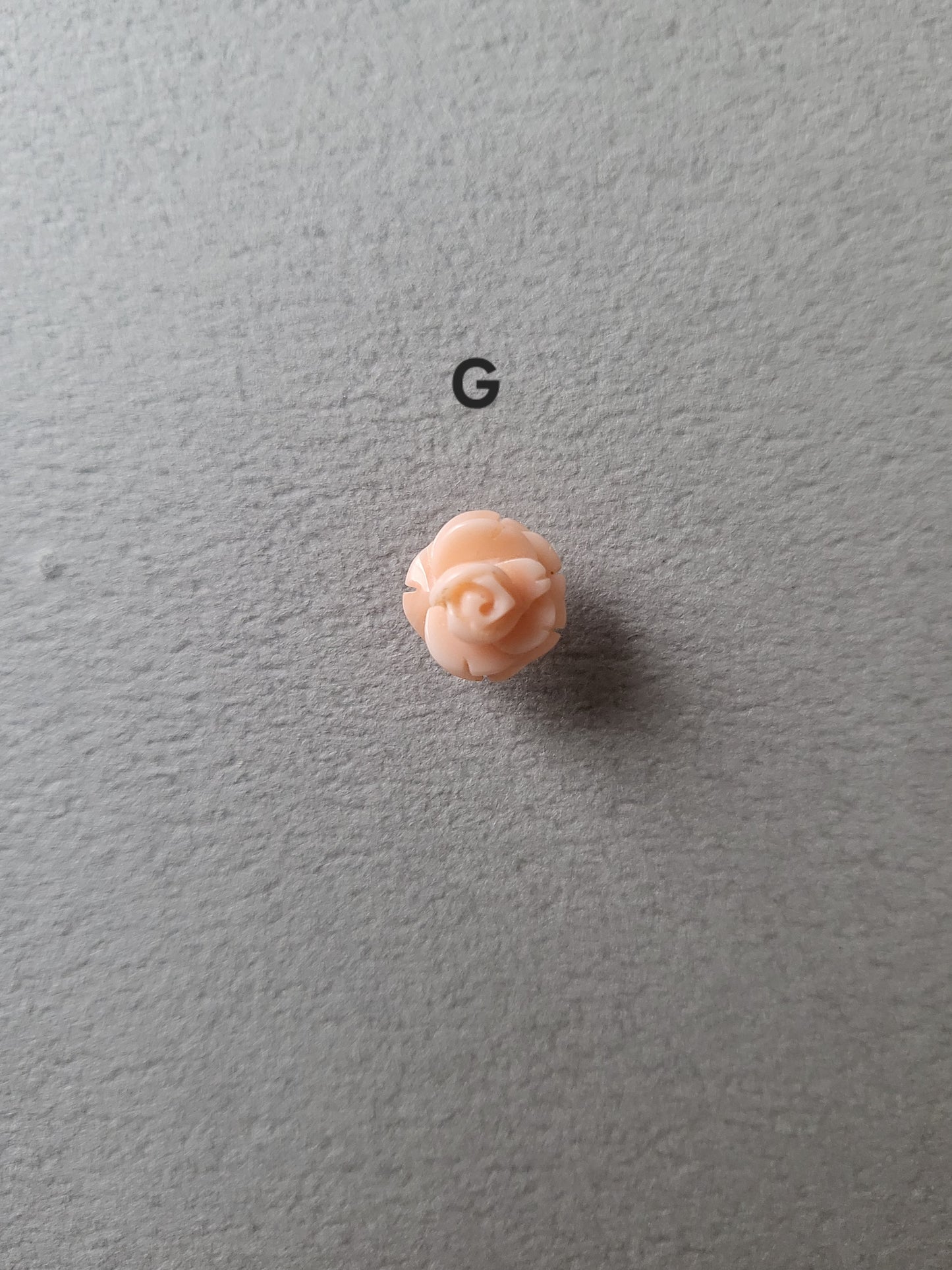 サンゴカーヴィングミニピアス