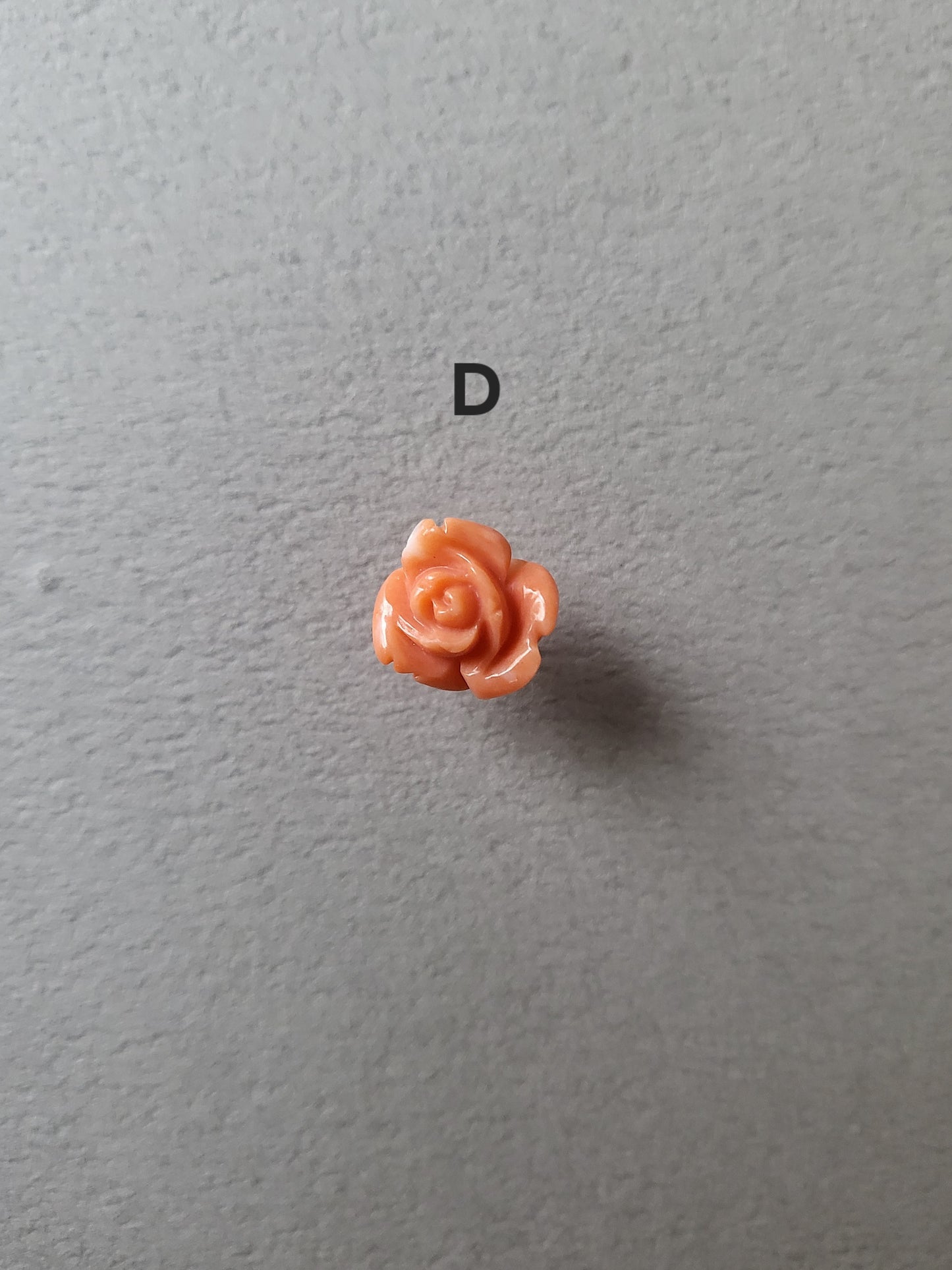 サンゴカーヴィングミニピアス