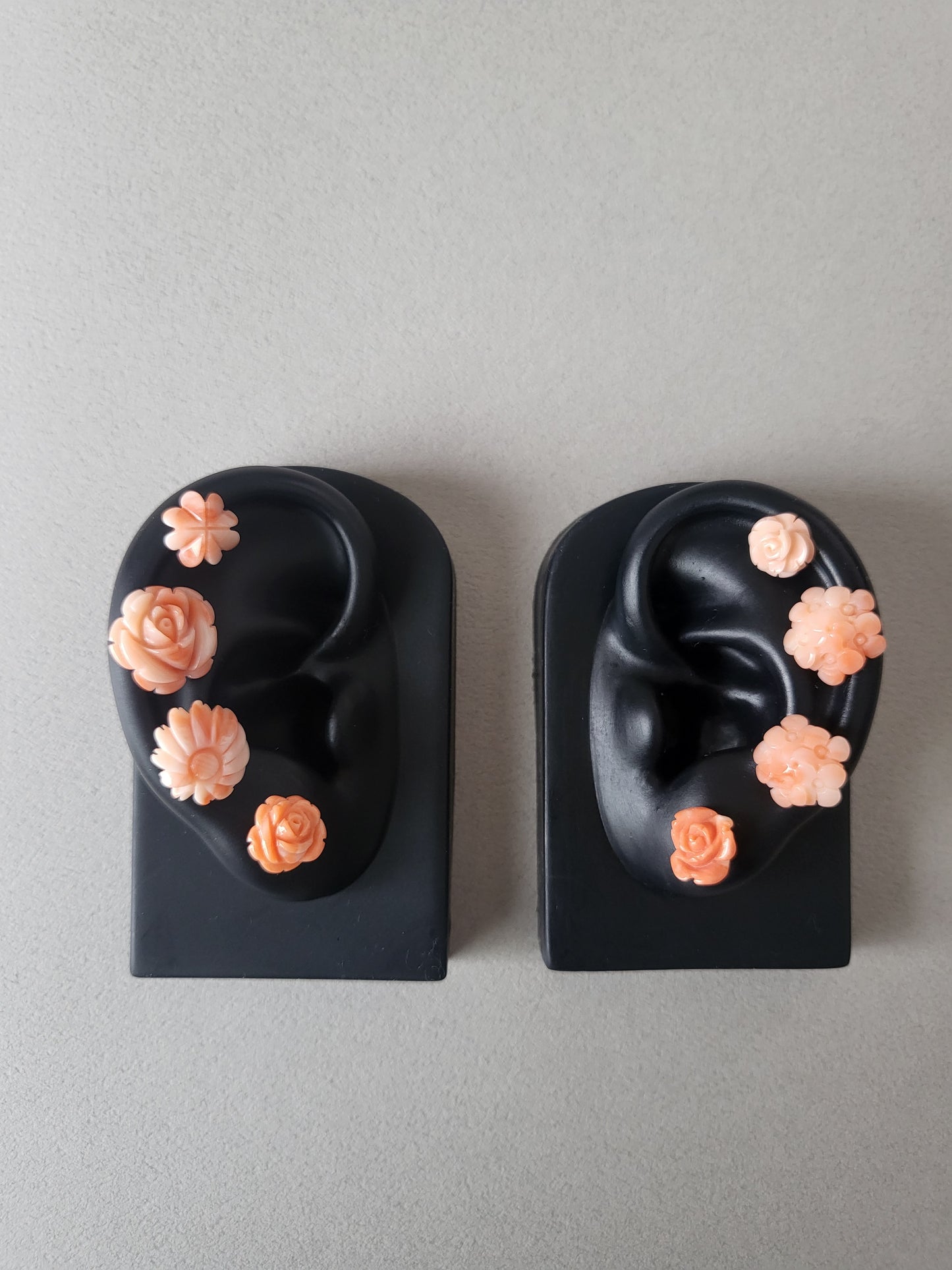 サンゴカーヴィングミニピアス